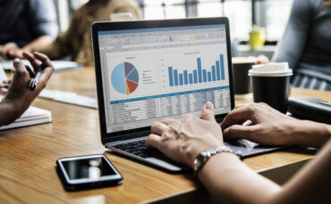 Feedback: o que é, importância e como dar de forma estratégica